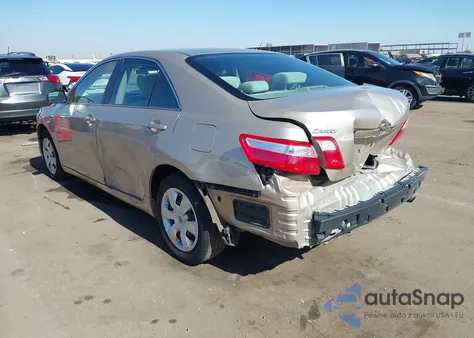 2008 Toyota Camry Le z USA, uszkodzony, nr VIN 4T4BE46K18R042709